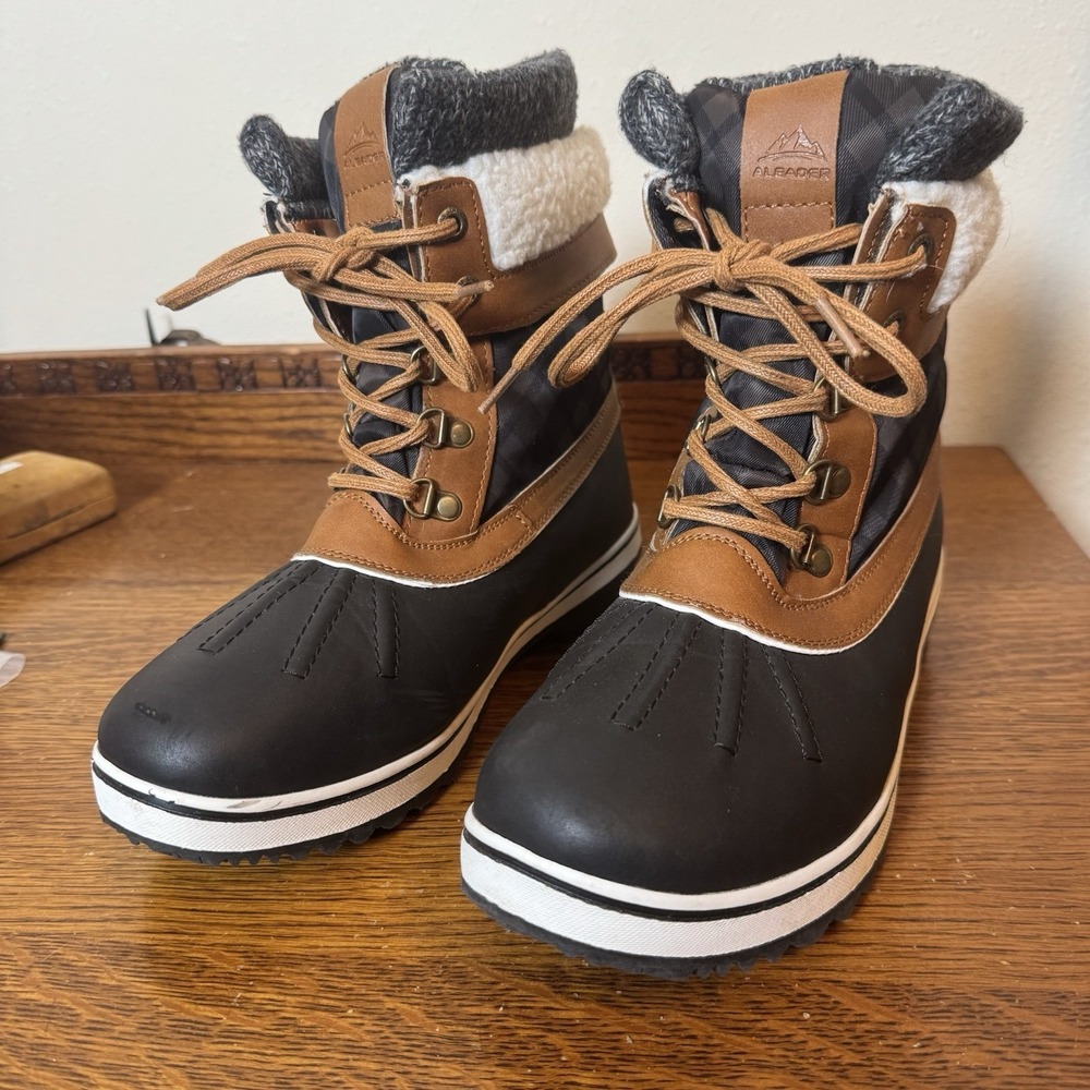 Aleader Women's Duck Boots Size 8 Winter Snow Boots 3M‎ Thinsulate Waterproof